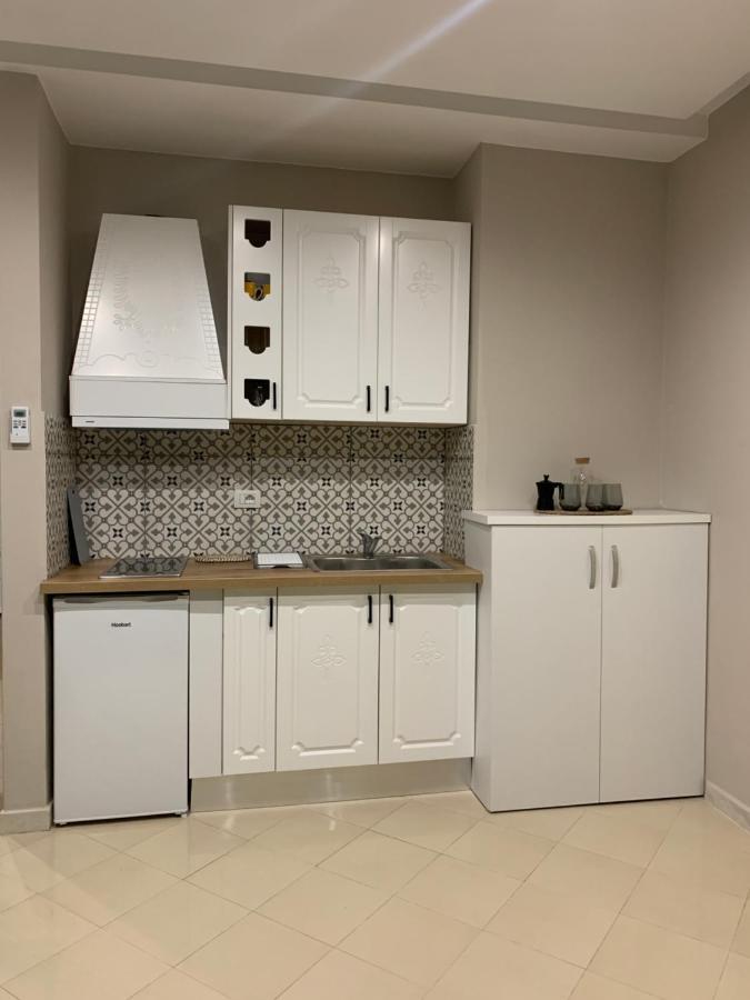 Girasole Apartments Vlore Ngoại thất bức ảnh