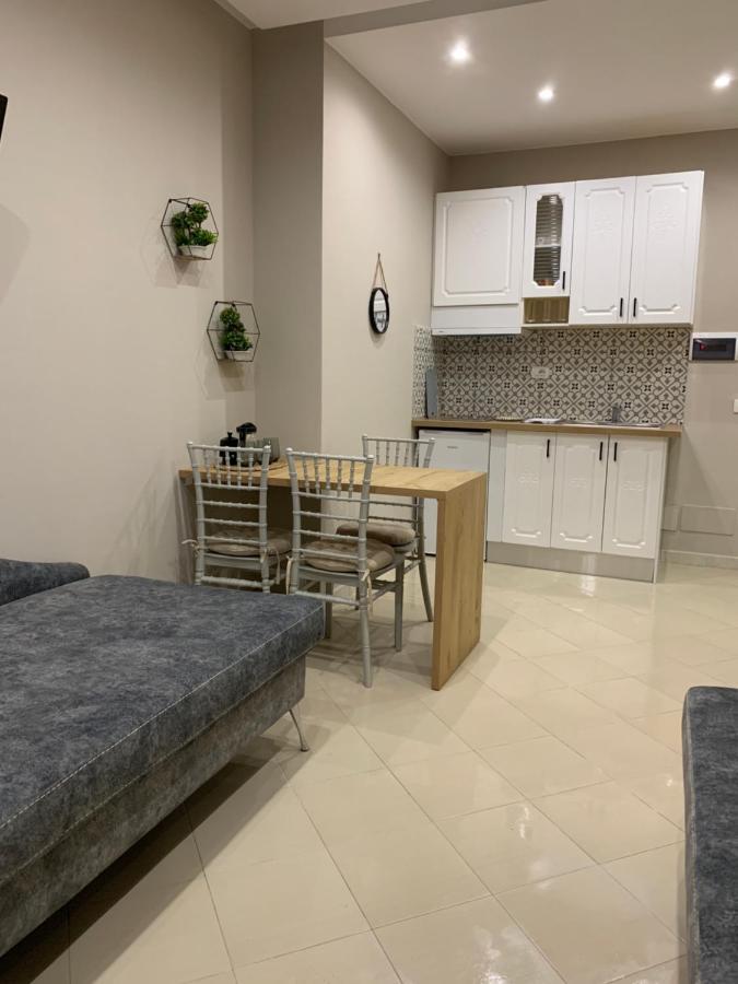 Girasole Apartments Vlore Ngoại thất bức ảnh