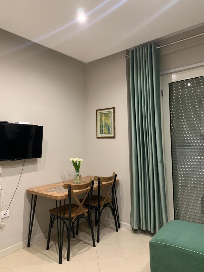 Girasole Apartments Vlore Ngoại thất bức ảnh