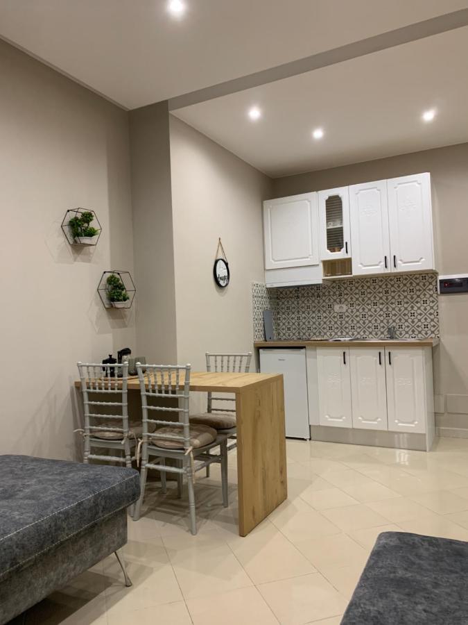 Girasole Apartments Vlore Ngoại thất bức ảnh